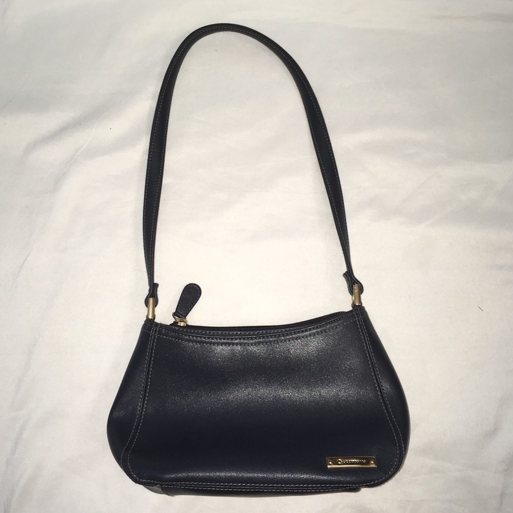 ⬇️ BUY ONE GET ONE FREE Liz Claiborne Shoulder Bag